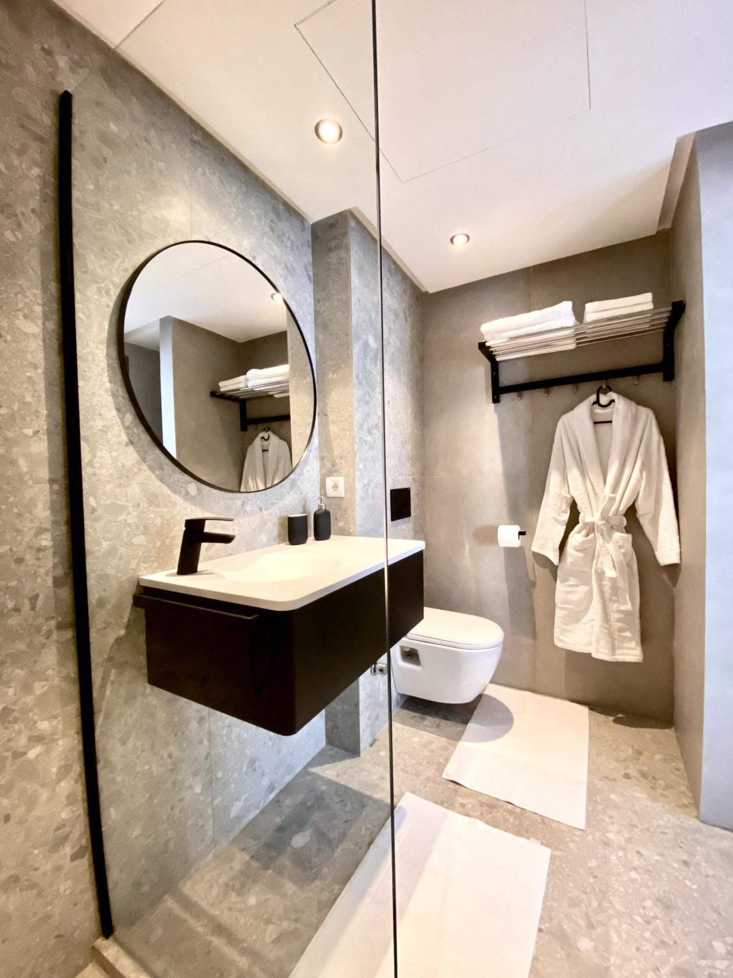 Luxury In *